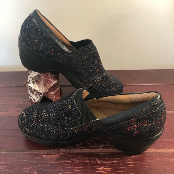 Women's Nurse Mate Cosmic Black Slip On Shoes Size 10W NWOT - Picture 3 of 10